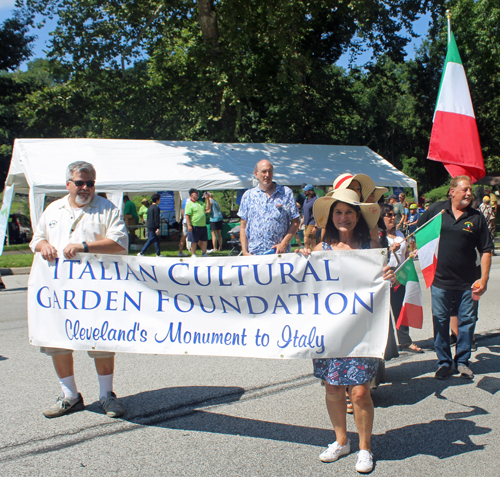 Italian Cultural Garden in Parade of Flags